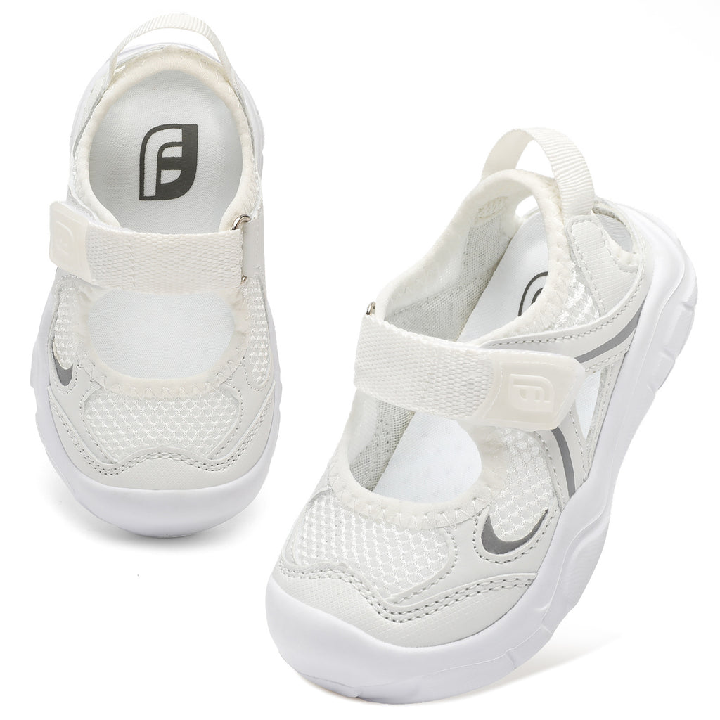 Kid White Water shoe D