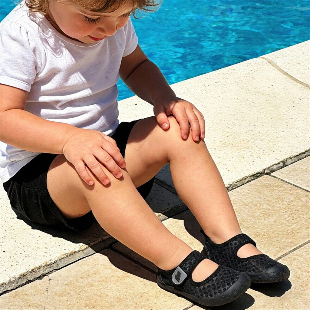 Kid Meshblack Water shoe A